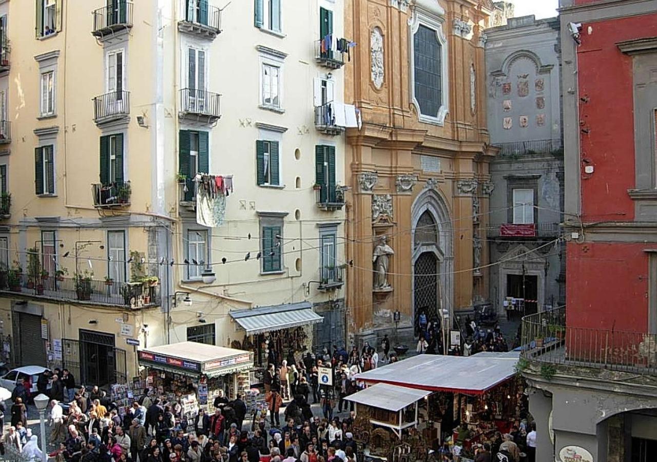 B&B San Lorenzo Napoli Esterno foto