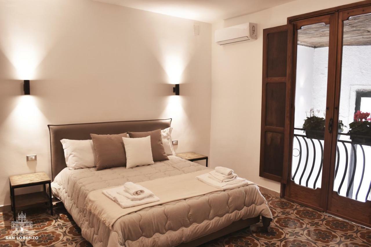 B&B San Lorenzo Napoli Esterno foto